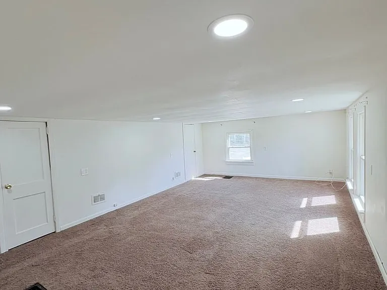 137B S Williams St — Photo 6