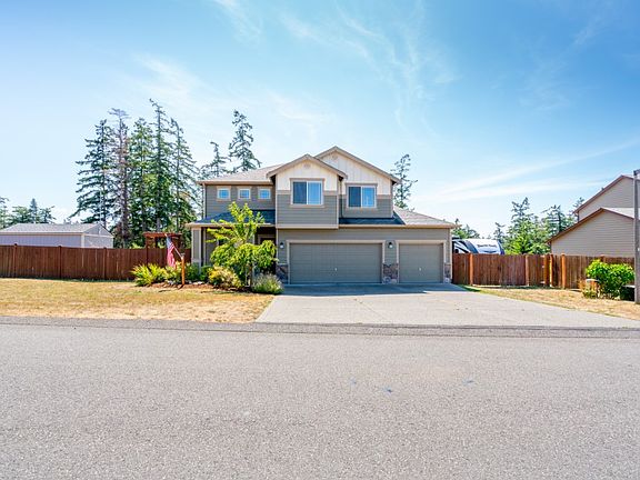 2nd image of 922 Cove View Cir