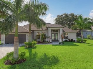 2537 SW 13th Ave, Cape Coral, FL 33914