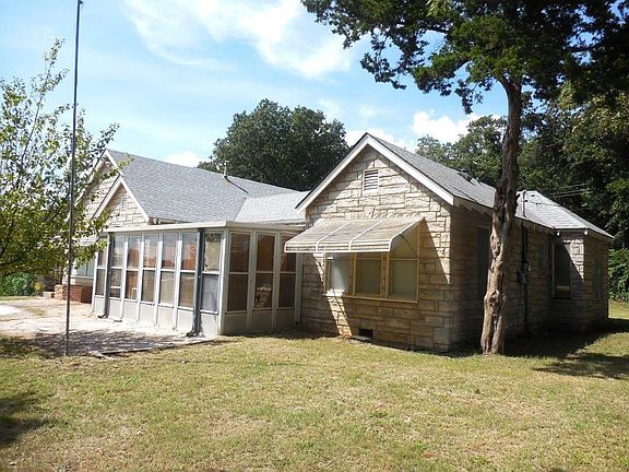 4th image of 2623 N Moulton Dr