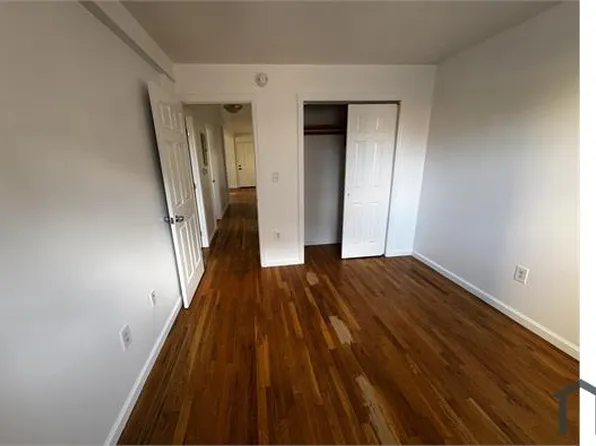 2407 Barker Ave APT 2, Bronx, NY 10467