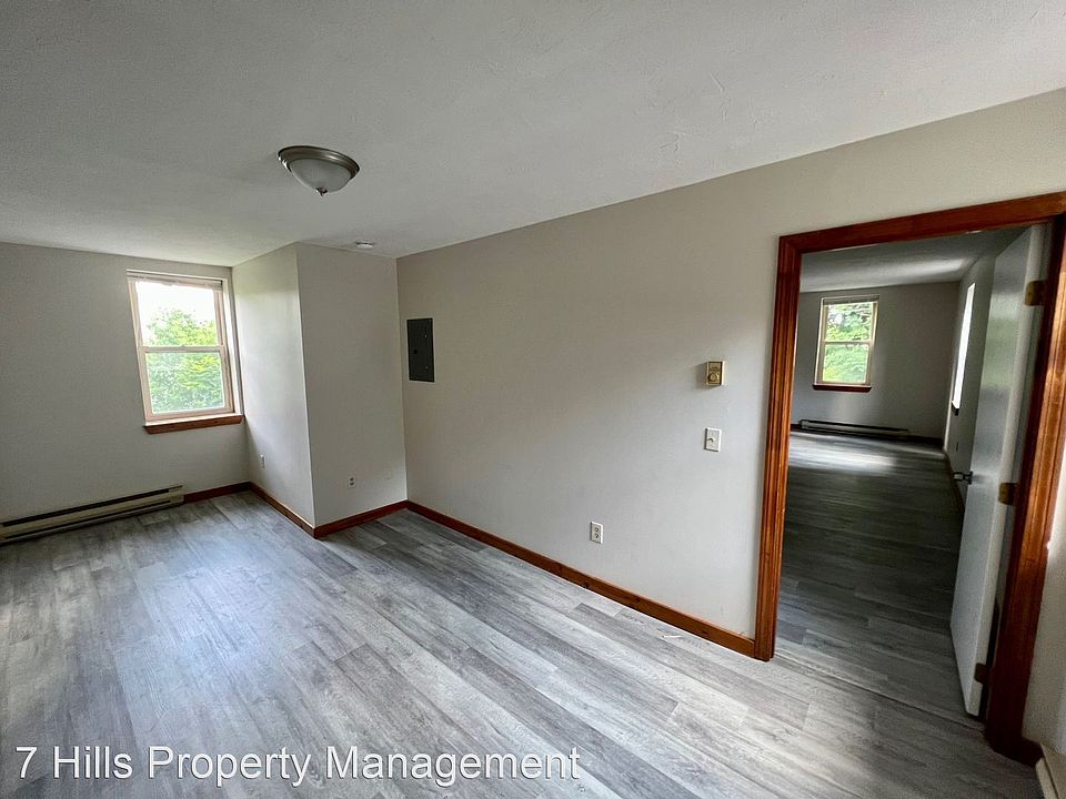 15 Maynard Ave ster, MA, 01570 Apartments for Rent Zillow