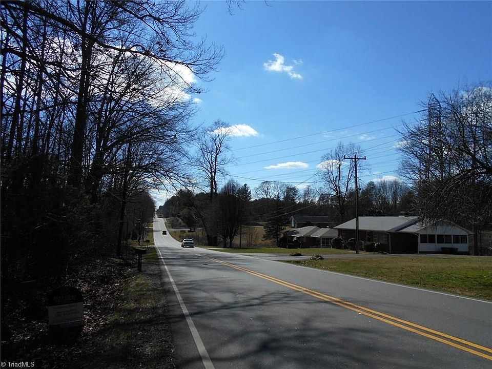2nd image of 4755 New Walkertown Rd