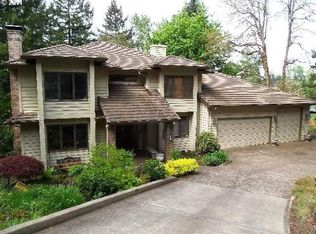 482 SW River Bend Dr, West Linn, OR 97068