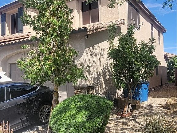 2nd image of 10266 Copalito Dr