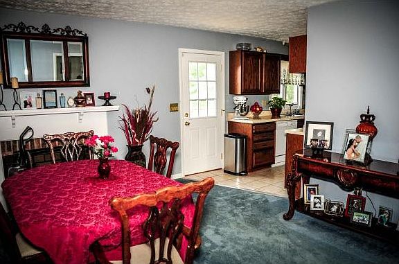 5th image of 4572 Belwood Trl
