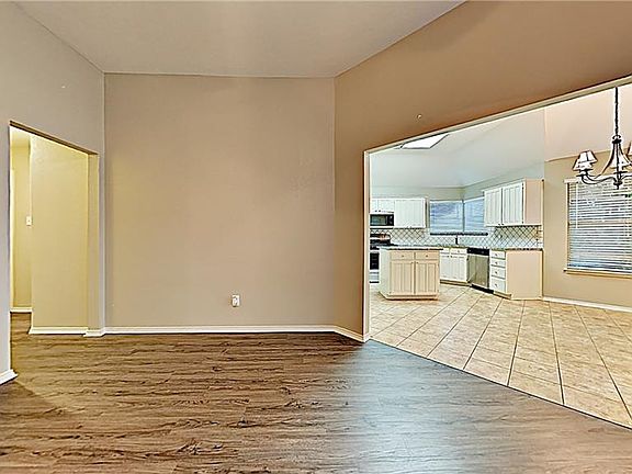 2nd image of 6717 Dogwood Ln