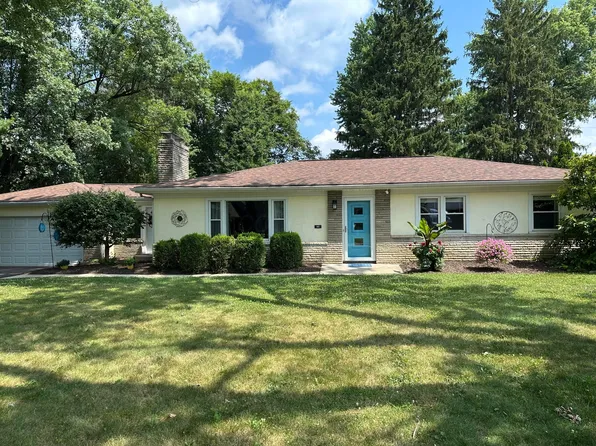 210 Fairlawn Dr, Columbus, OH 43214