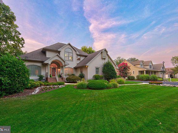3rd image of 34461 Quail Ln