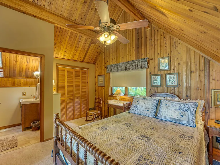 402 Wilderness Dr — Photo 15