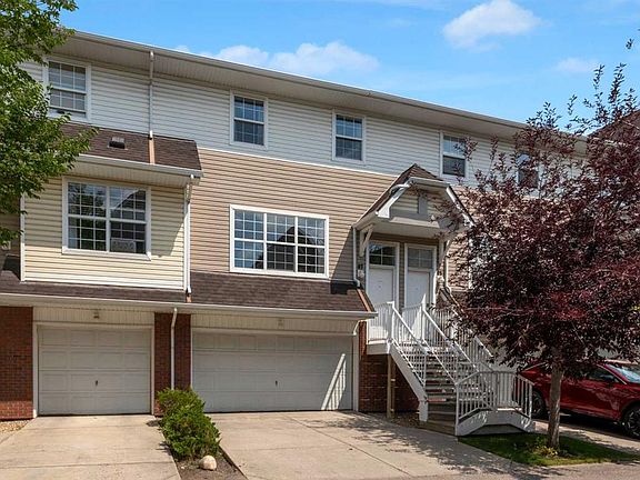 2nd image of 97 S Tuscany Springs Gdns NW