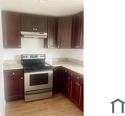 813 W Jefferson St #4 — Photo 2