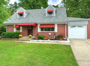 2428 Stover Dr, New Albany, IN 47150