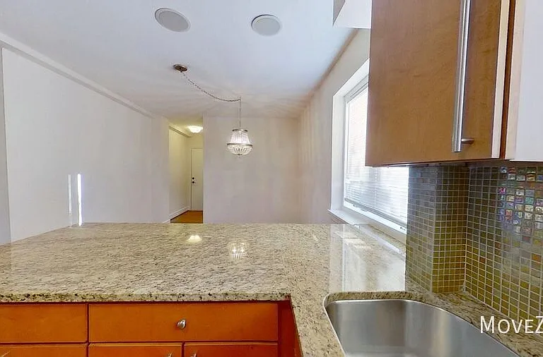 2425 Vail Ave #A19 — Photo 7