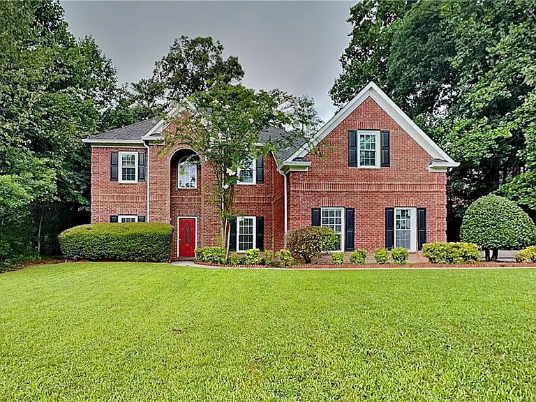 1240 Cedar Brook Dr — Photo 1