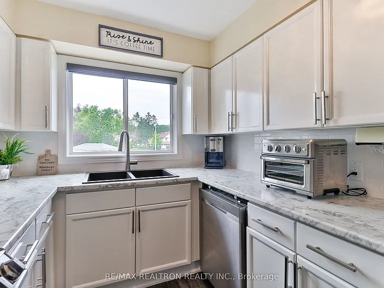 24 Laguna Pkwy #7 — Photo 21