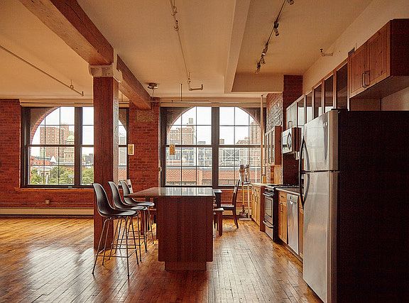 4th image of 305 E 140th St APT 4A