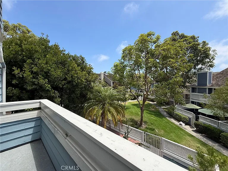 600 Wakefield Ct #102 — Photo 20