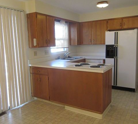 3rd image of 1305 Saint Johns Ave