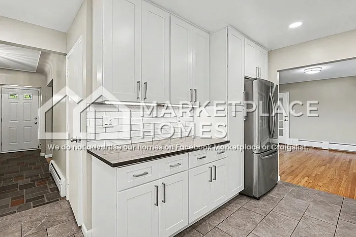 1220 E Square Lake Rd — Photo 10