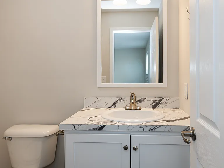 994 Mount Vernon Rd #1 — Photo 22