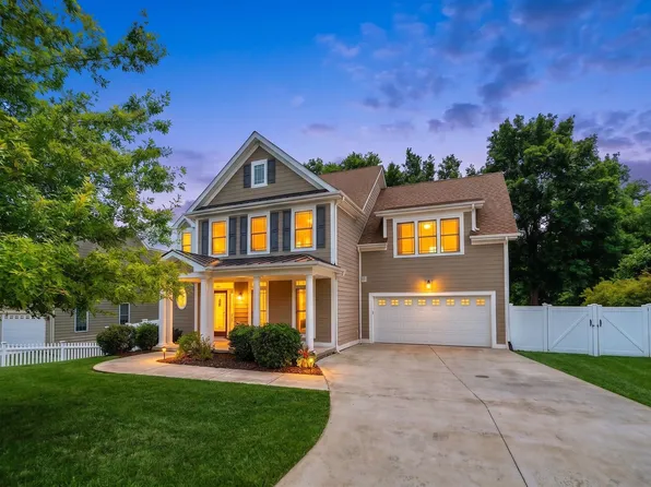 30 S Windsong Ct, Fishersville, VA 22939