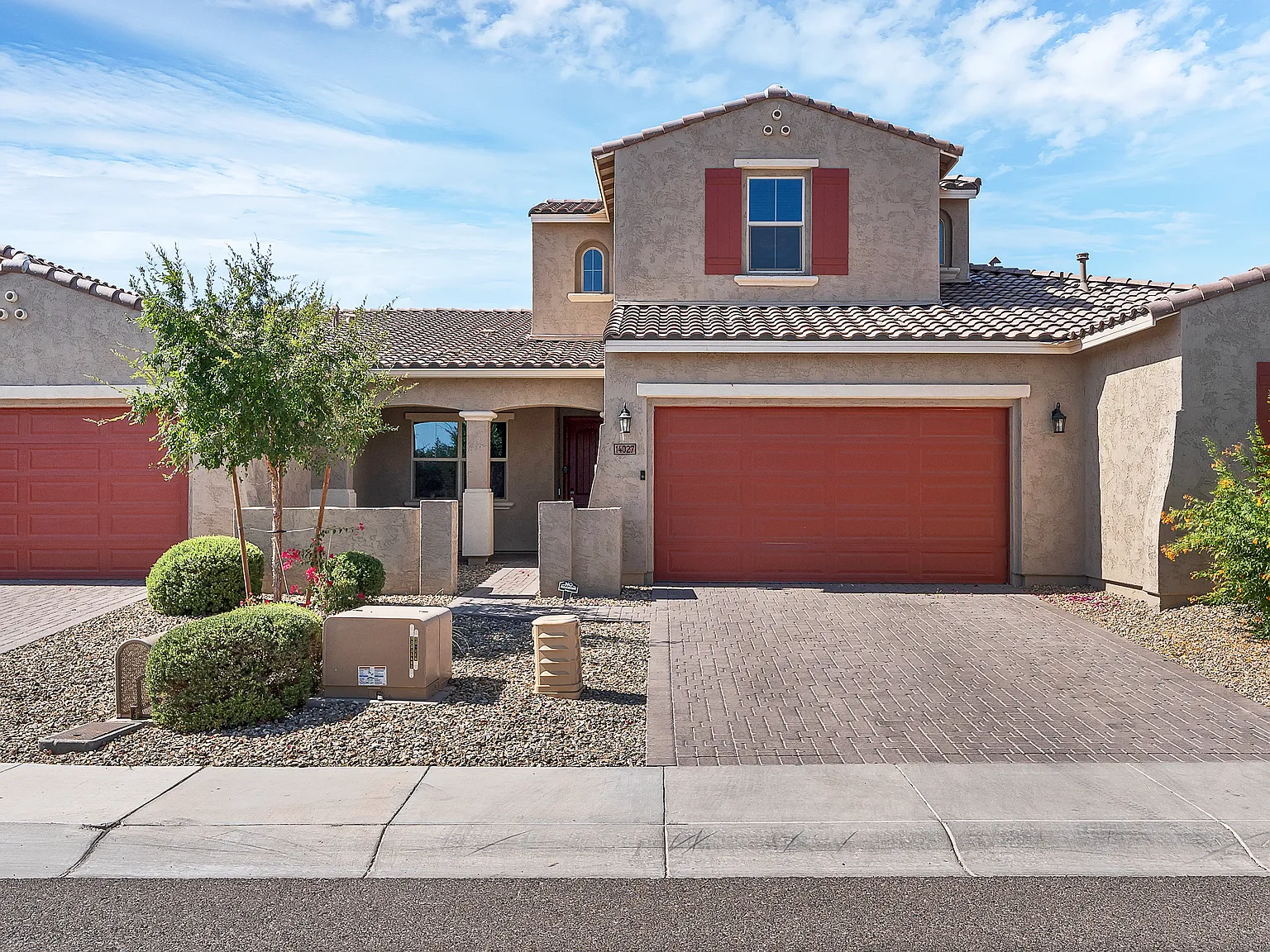 3 bed, 2.5 bath, 2524 sqft, $2,950 — Photo 1