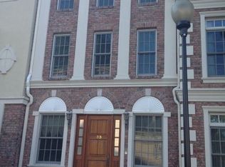 33 Community Pl, Morristown, NJ 07960