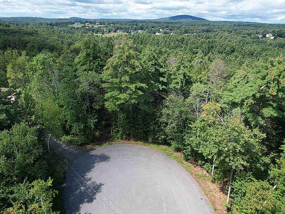 3rd image of 00 Hickory Lane #9/34/3