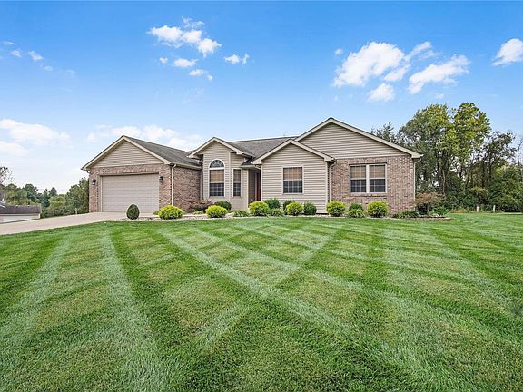4th image of 5941 Wooded Estates Ln