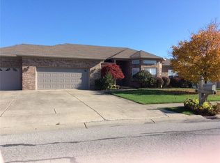 1435 N Manchester Dr, Greenfield, IN 46140