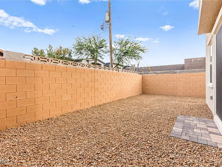 10146 Gabby Glen St — Photo 25