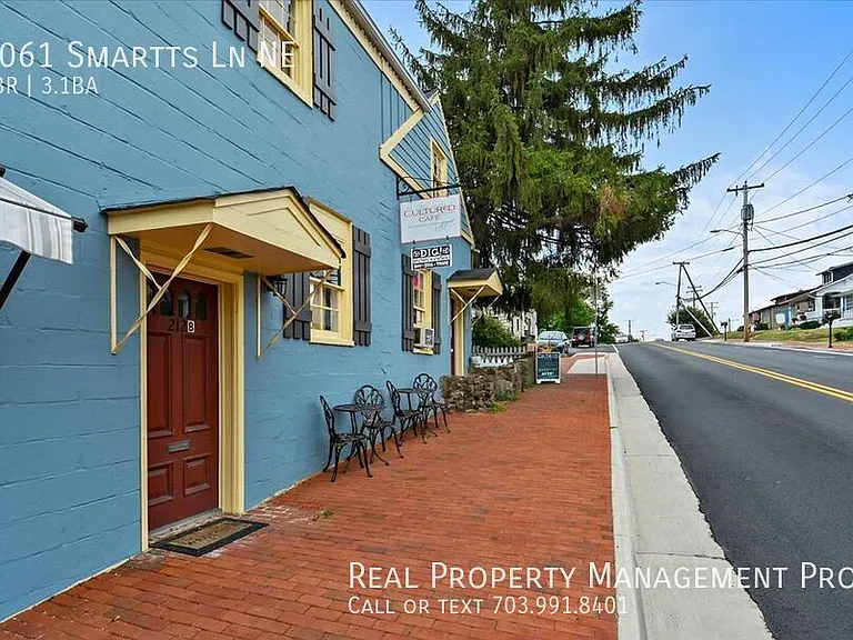 1061 Smartts Ln NE — Photo 31