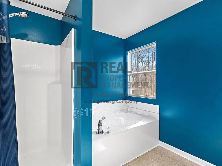 1024 Atwood Ct — Photo 22