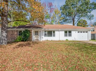 1784 Olympic Dr, Virginia Beach, VA 23453