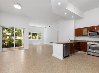 Turnberry Village So Towe, Aventura, FL 33180