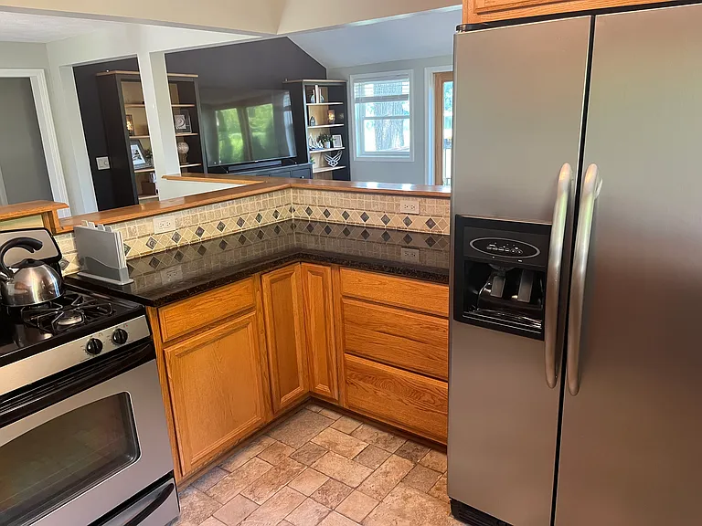 5271 Wayne Rd — Photo 12