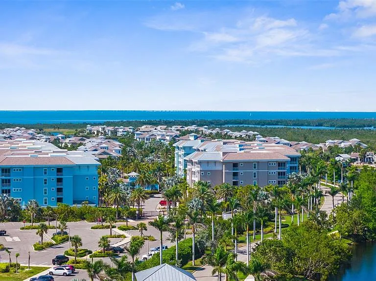 395 Aruba Cir #401 — Photo 35