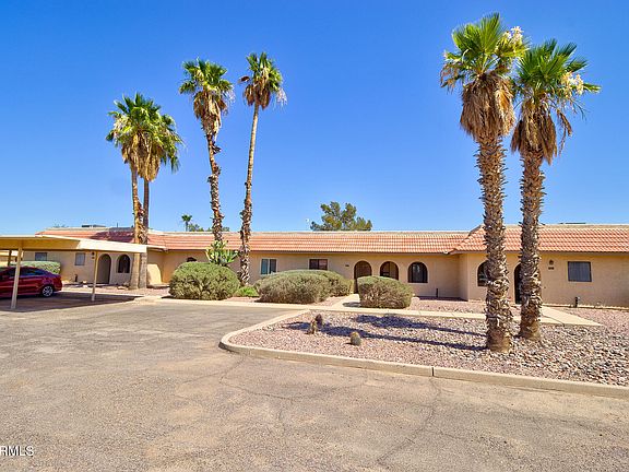 3rd image of 1945 S CLUBHOUSE Drive