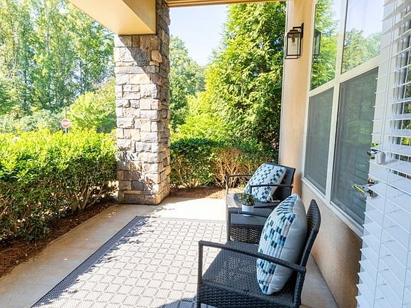 4th image of 350 Bradley Park Ln #704