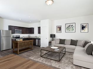 11982 Fuller St, Hampton, GA 30228