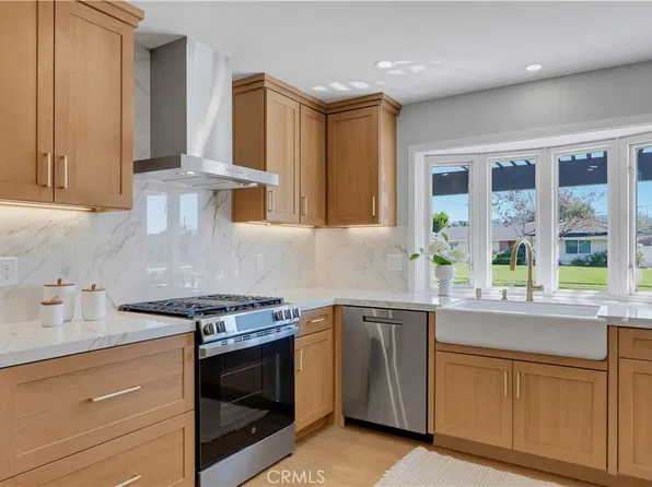 13851 Gimbert Ln, Santa Ana, CA 92705