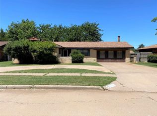 2013 N Bluebird Ln, Altus, OK 73521