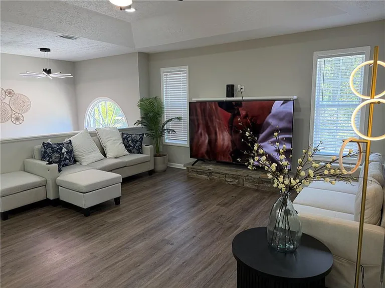 934 Bay Ridge Dr — Photo 32