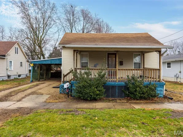 1110 N Walnut St, Litchfield, IL 62056
