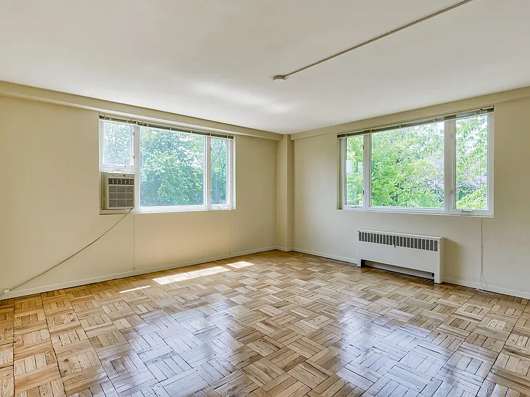 Thomas Wynne Apartments — Photo 43