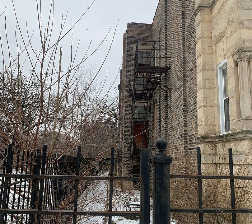 2nd image of 1306 S Troy St
