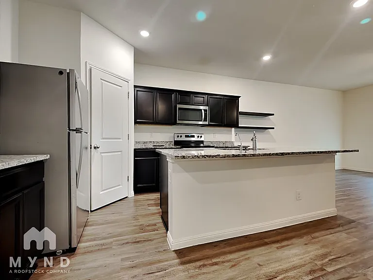 13101 John Calhoun Dr — Photo 12