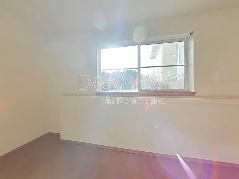 2960 NW Tyler Ave #104 — Photo 8