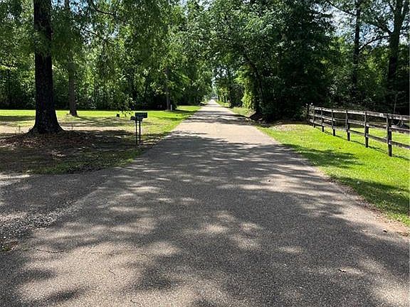 2nd image of Passman Rd